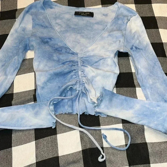 Style Vine boutique tye dye crop top size small - Picture 1 of 3